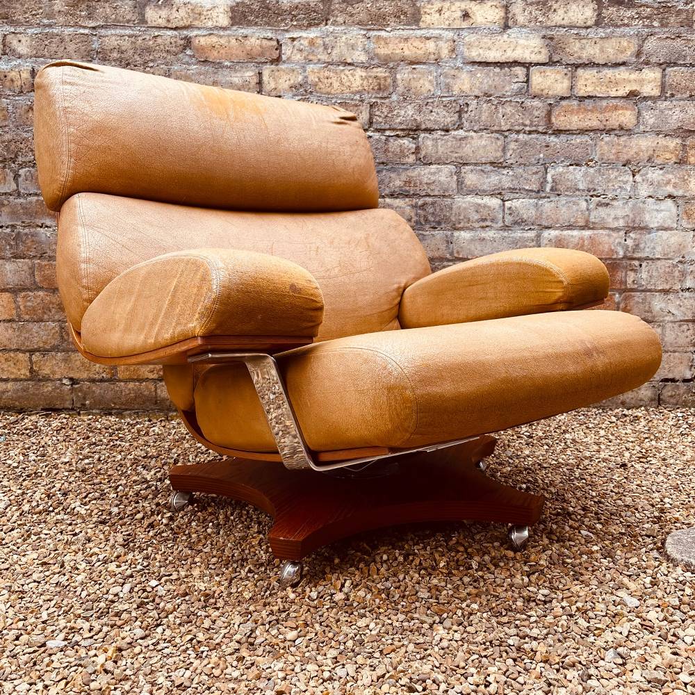 Mid century shop swivel lounge chair